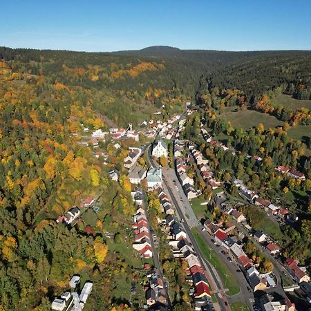 Apartmán Houmr Jáchymov Esterno foto